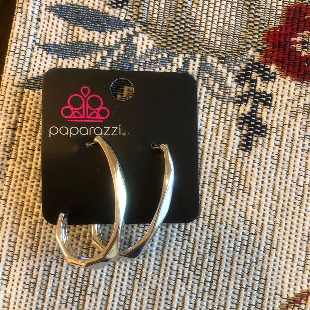 Papa Road to gold hoops